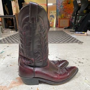 Dark Red/ Burgundy Cowboy Boots - Vintage Size 9